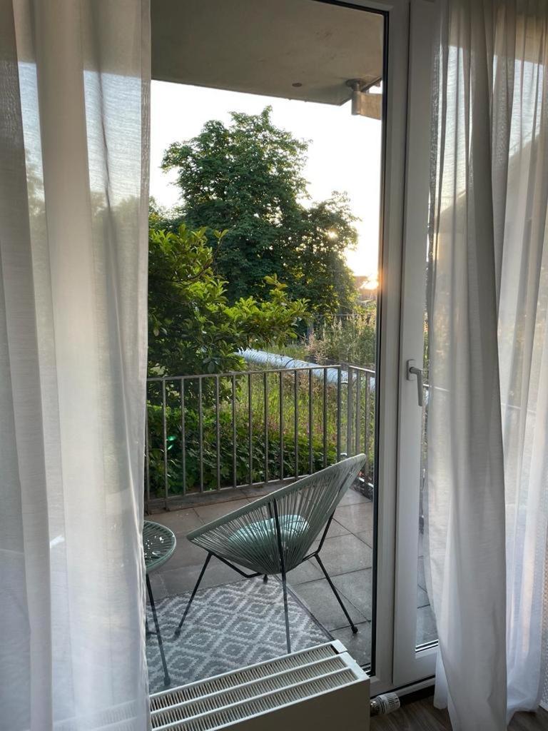 Zentrale, 55m2, Helle 2 Whg Naehe Messe Apartment